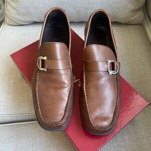 Salvador Ferregamo Brown loafers